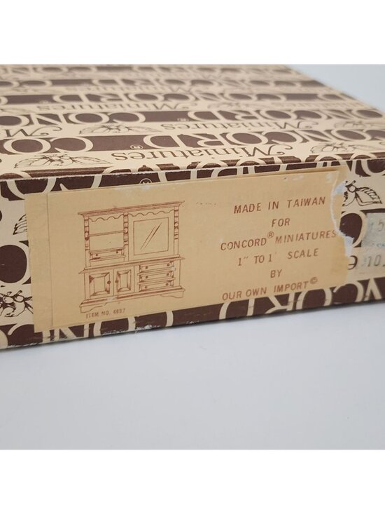 VTG Concord Miniatures Dollhouse Wooden China Cabinet Drawers & Mirror 1:1 Scale - Picture 3 of 10